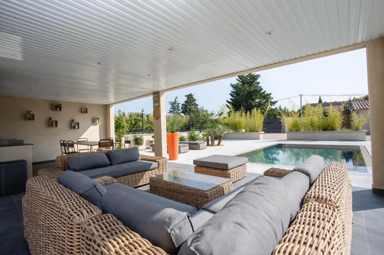 Villa Palma & Spa LʼIsle-sur-la-Sorgue France