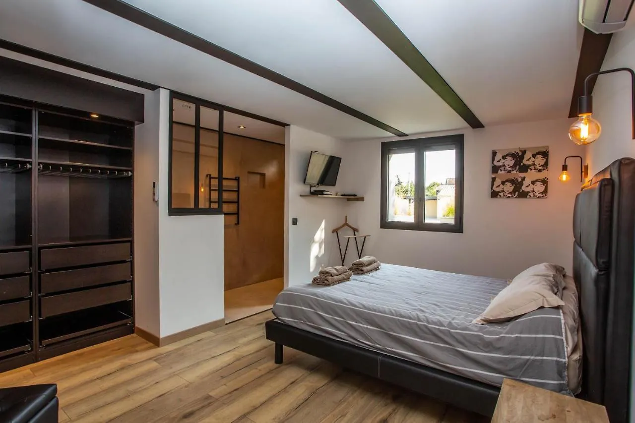 Villa Palma & Spa LʼIsle-sur-la-Sorgue 0*,